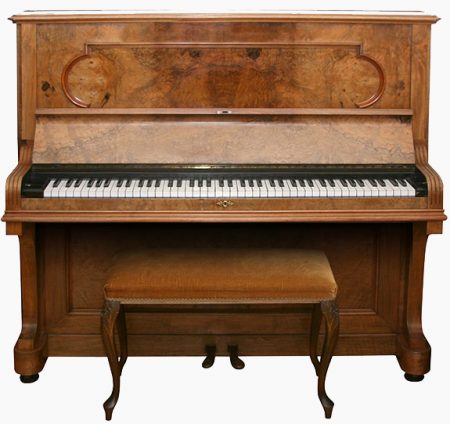 braunes, antikes Klavier | TPL Pianotransport | Klaviertransport